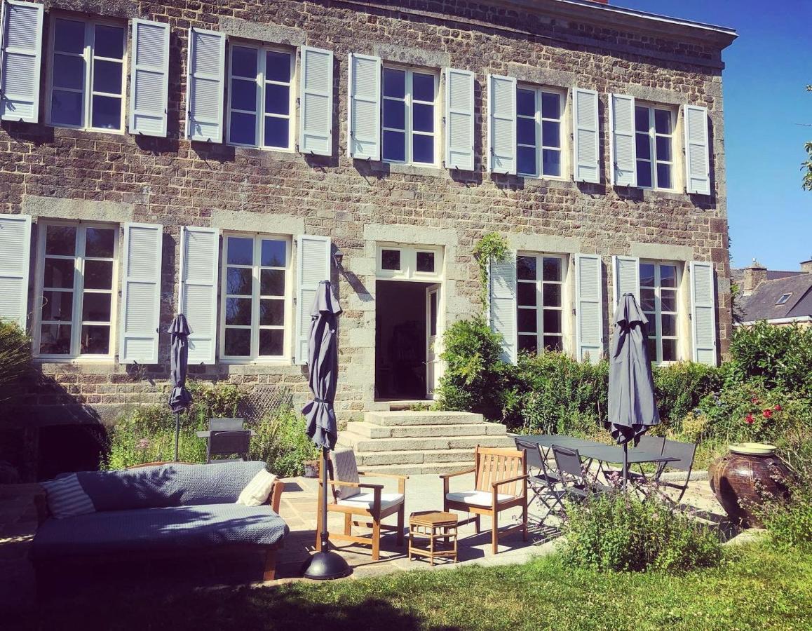 Maison D'Hotes La Doucelle Culture Et Bien-Etre Lignieres-Orgeres Luaran gambar